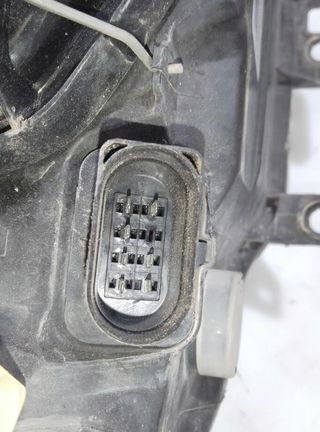 Seat faro izquierdo ibiza (6k1) signo 391027