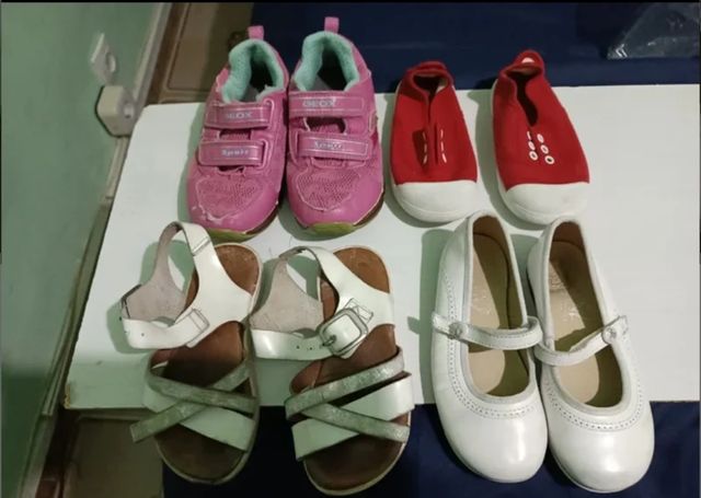 Lot calzado niña número 26