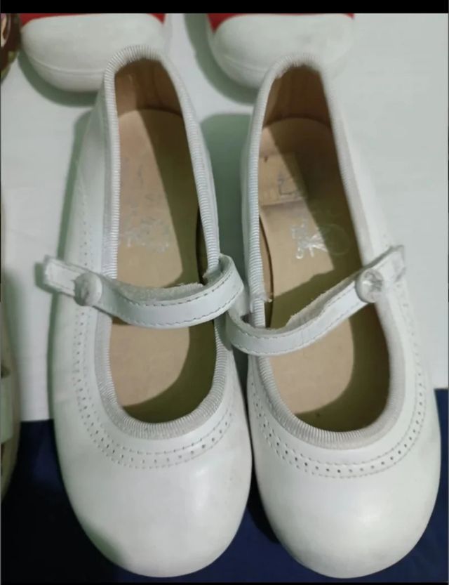 Lot calzado niña número 26