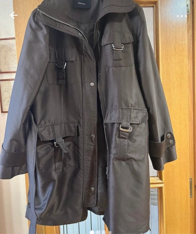 Gabardina marron tintoretto