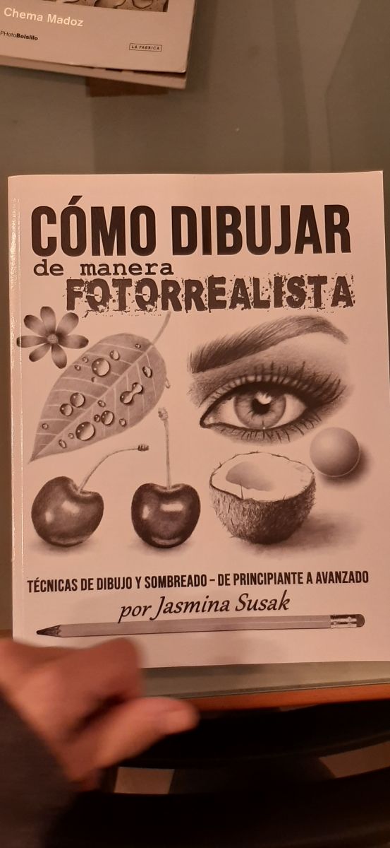 COMO DIBUJAR DE MANERA FOTORRALISTA