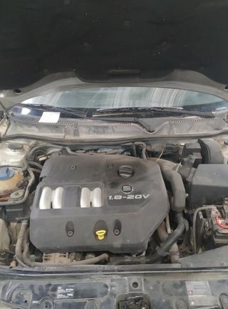 Seat 443980 faro izquierdo leon (1m1) signo