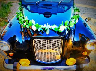 Coche clásico para bodas y otros eventos