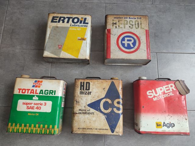 Latas de aceite 