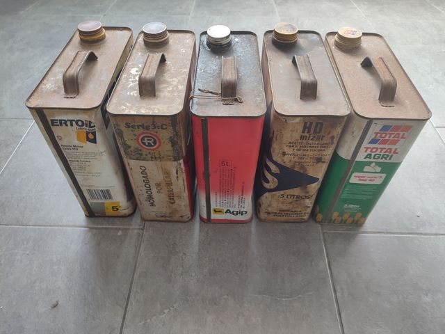 Latas de aceite 