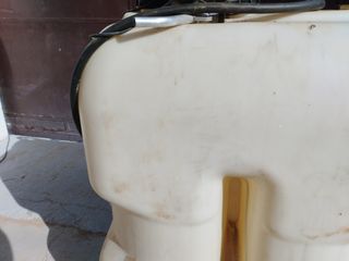 Depósito de gasoil con bomba de 220v