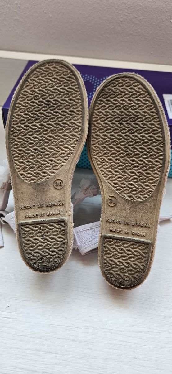 Alpargatas blancas Talla 30