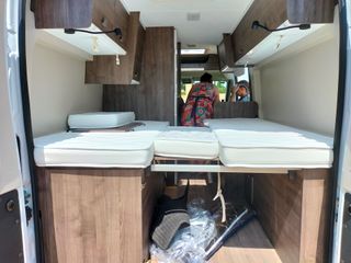 Camper Benivan 161 ES camas gemelas 6 mt