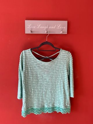 Camiseta detalle espalda de Pull&Bear