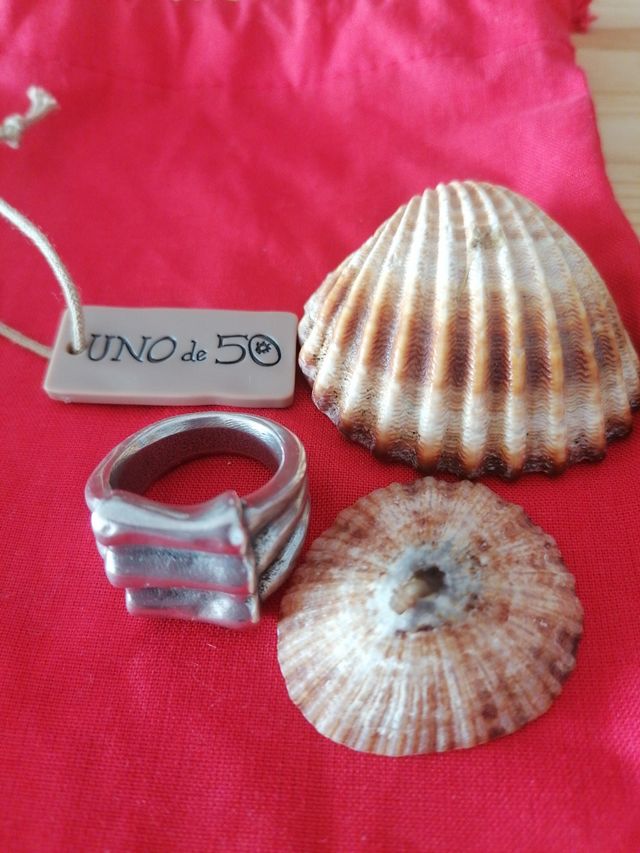 Anillo uno de 50 de plata