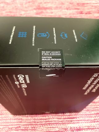 Samsung VR gear with controller