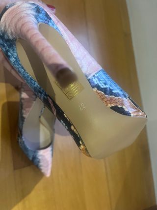 Zapatos tacon animal print
