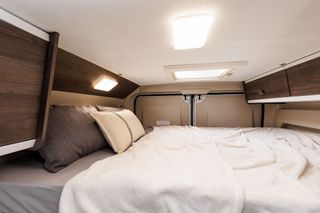 Camper Benivan 120 ES 2 camas dobles 4 plazas