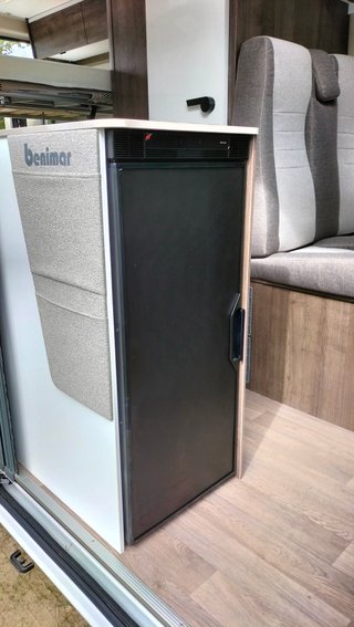 Camper Benivan 120 UP 2 camas dobles 4 plazas