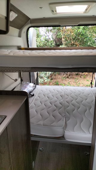 Camper Benivan 120 UP 2 camas dobles 4 plazas