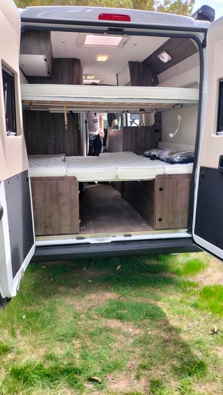 Camper Benivan 120 UP 2 camas dobles 4 plazas