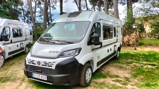 Camper Benivan 120 UP 2 camas dobles 4 plazas