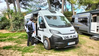 Camper Benivan 120 UP 2 camas dobles 4 plazas