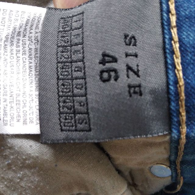 Jeans strappato Max and Liu