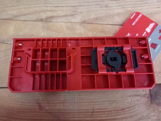 Milwaukee - Soporte para herramientas con clip