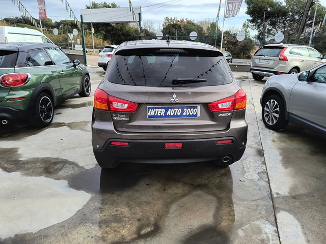 Mitsubishi ASX 2011