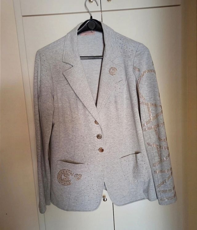 Blazer grigio Coccapani trend