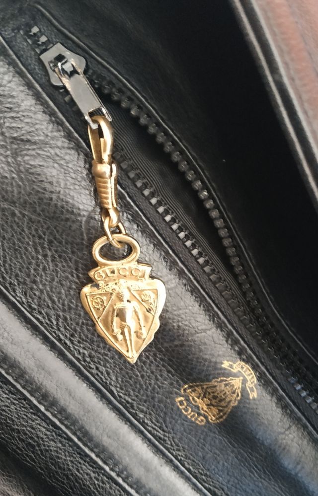 Gucci ladies bag leather