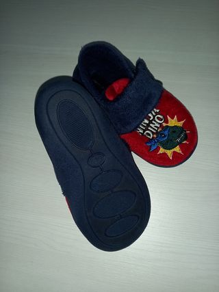 Zapatillas casa 28 dinosaurio con velcro