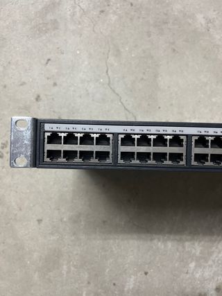 hp 1910-24 -PoE + Switch JG539A