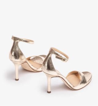 Sandalias doradas