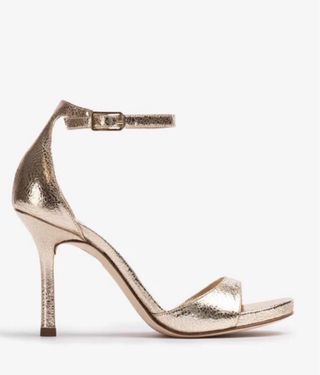 Sandalias doradas