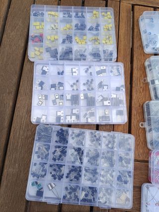 Surtido de componentes electrónicos 5228 pcs