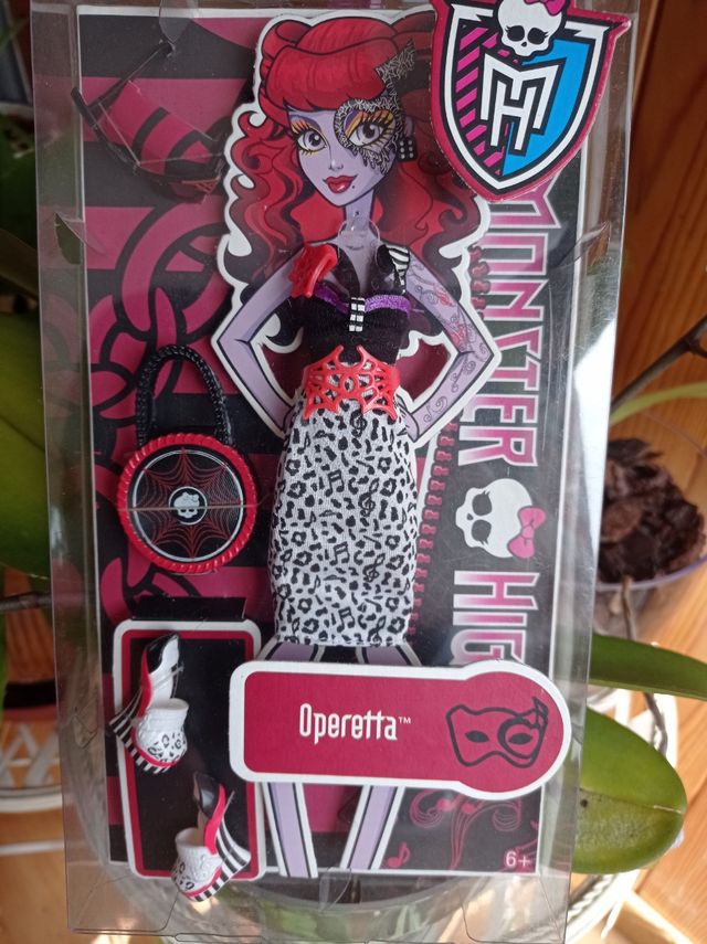 Monster High,ropa Operetta
