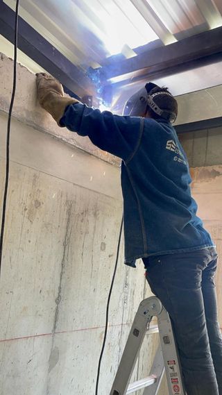 Cerrajero metalico
