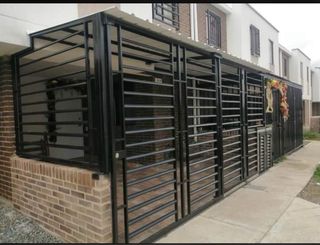 Cerrajero metalico