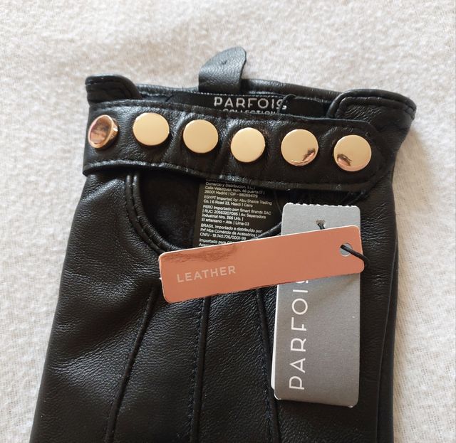 Luvas Pele Pretas, M-L