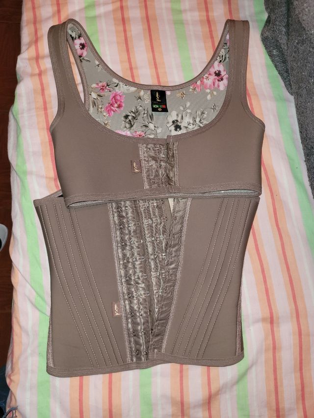 Cinta e colete modelador brasileiro