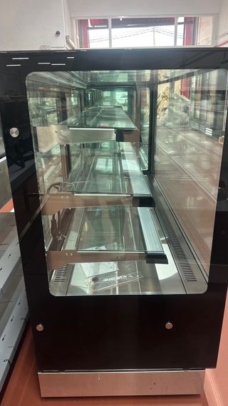 Vitirna expositora fria pasteleria