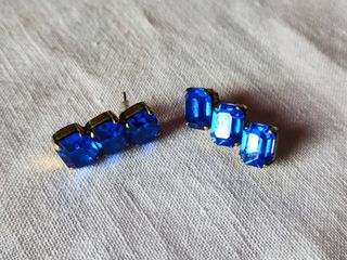 Set collana girocollo con ciondolo e orecchini