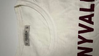 Camiseta blanca cruda Pull and Bear