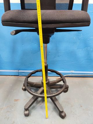 SILLÓN ALTO MOSTRADOR