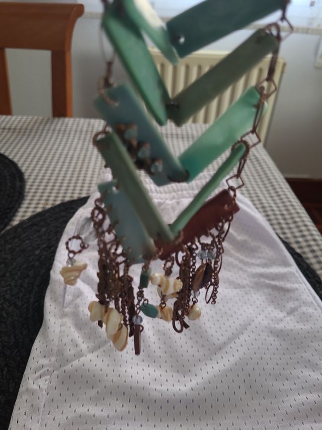 LAGA collar y pendientes