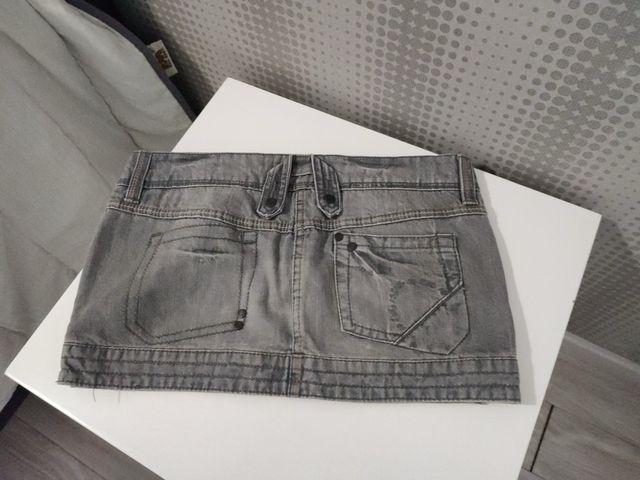 Falda vaquera gris