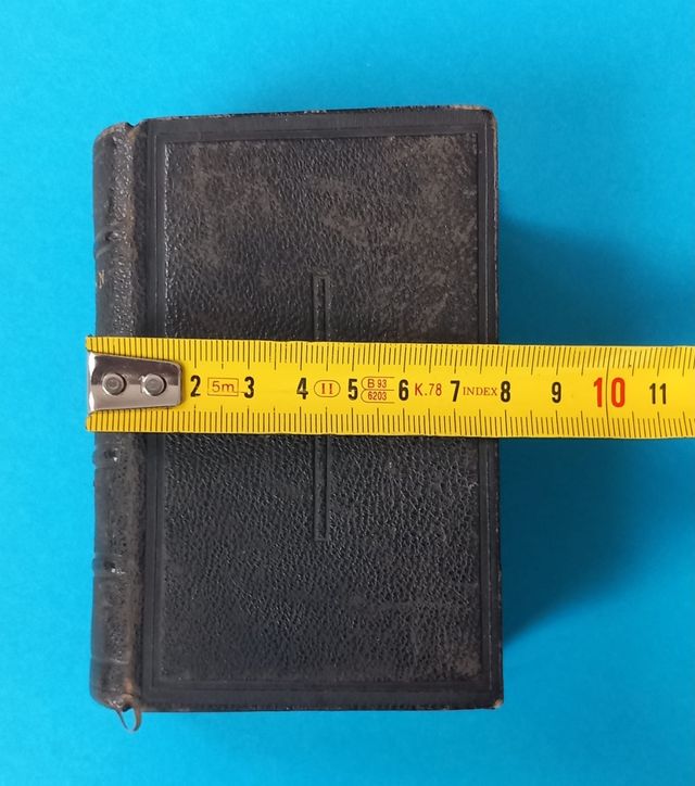 Devocionario antiguo