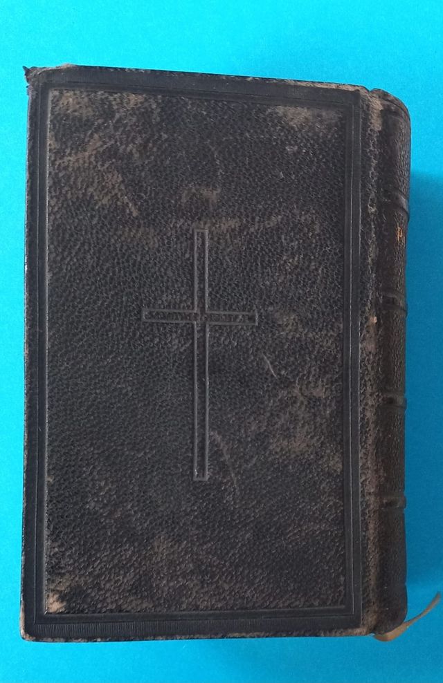 Devocionario antiguo