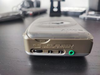 Walkman Sony WM-FX277