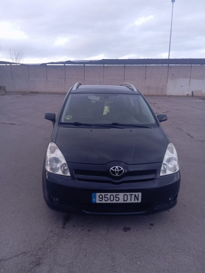 Toyota Corolla 2006 - foto 1
