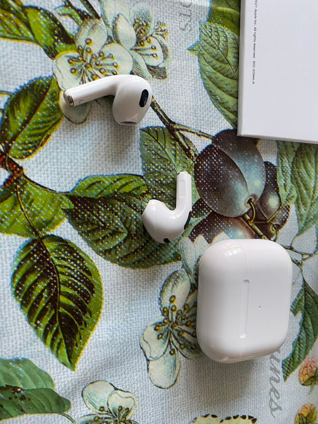 Apple AirPods 3°gen con custodia ricarica MagSafe