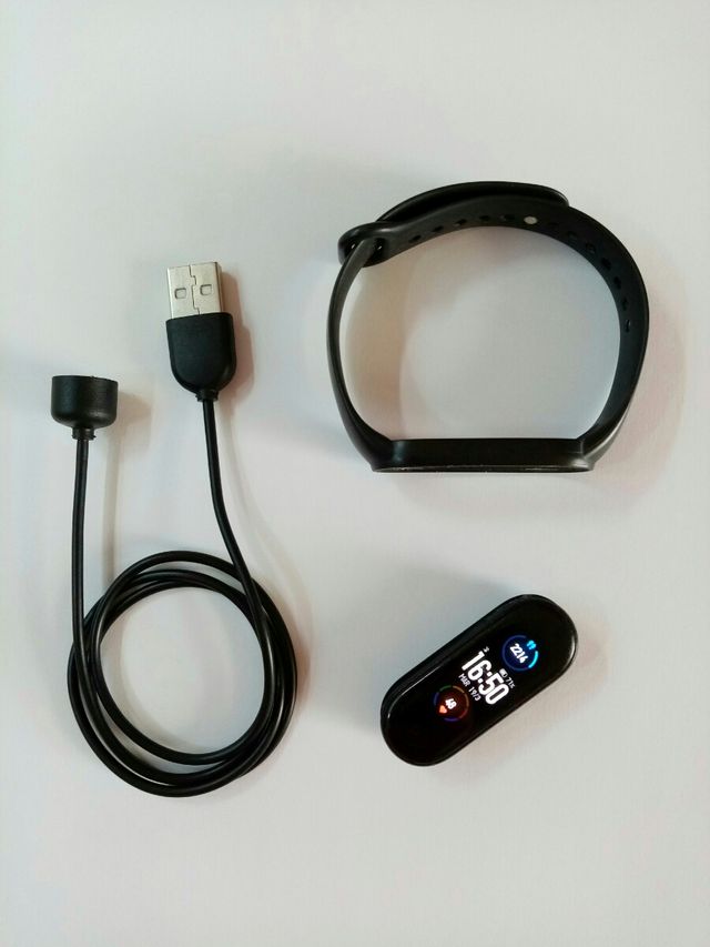 Xiaomi Mi Band 5+1Auricular.