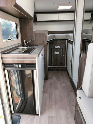 Autocaravana Benimar Yrteo 861 camas gemelas